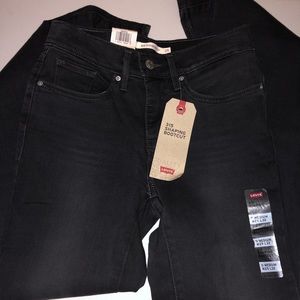 Levi’s Women’s Jeans